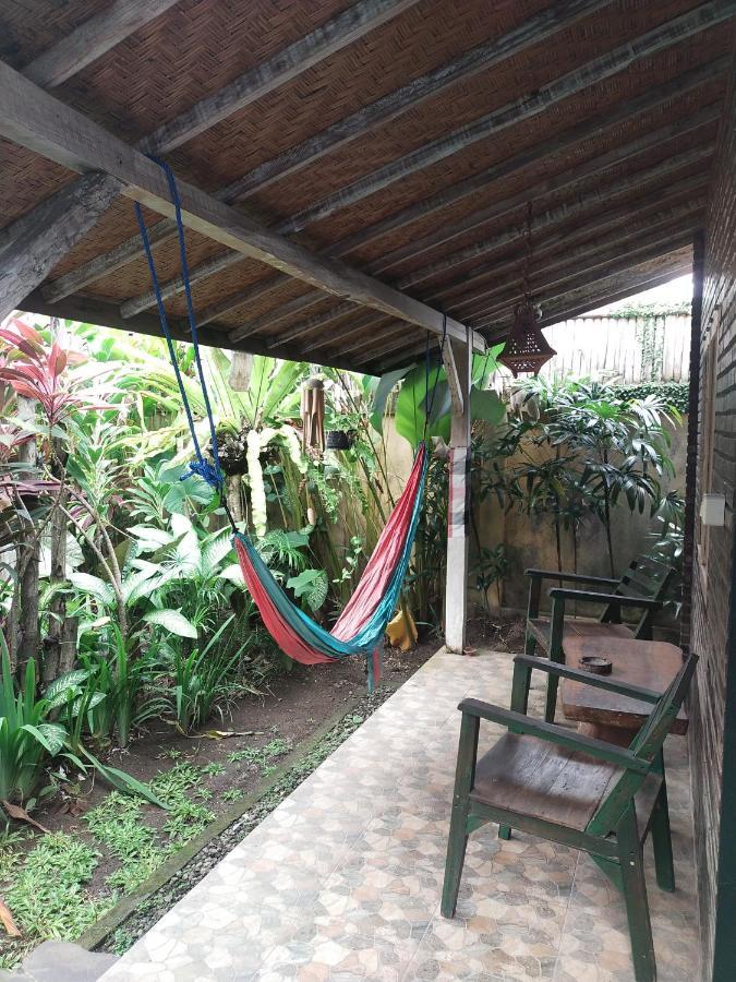 Comeback Guesthouse Canggu Kültér fotó